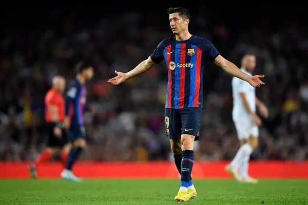 La imbatibilidad del Barcelona de Xavi a domicilio, a prueba en el Bernabéu - Fútbol Internacional - ABC Color