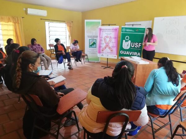 Promotoras de Salud de Yataity del Norte fueron capacitadas sobre cáncer de mamas