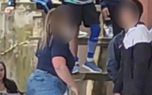 Escándalo por celos: Profesora y directora se pelearon durante un torneo en Capiibary – Prensa 5