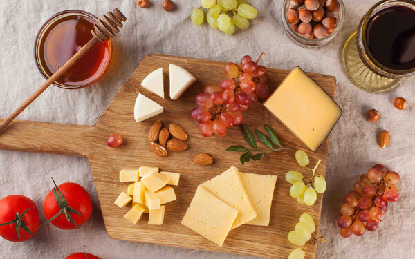 Cómo preparar una tabla de quesos para sorprender | Lifestyle | 5Días