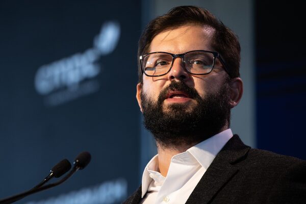 Boric informa que México y Nueva Zelanda aceptaron "side letters" del TPP-11 - MarketData