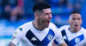 Vélez Sarsfield gana con un gol de José Florentín en tiempo adicional