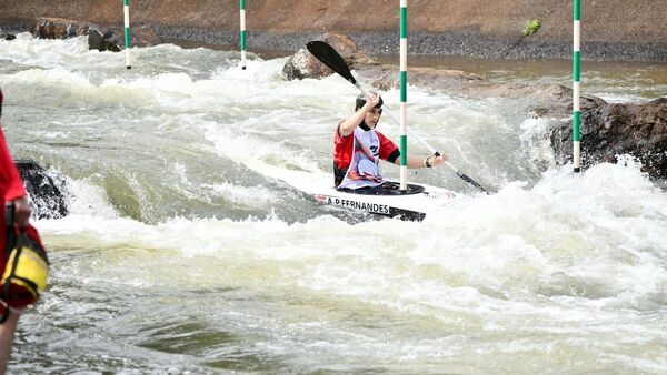 Paraguay logra plata en bochas y bronce en kayak femenino