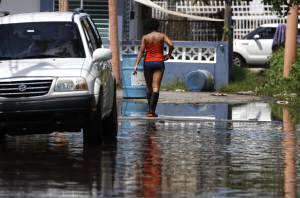 Puerto Rico estima en 10.000 millones de dólares los daños causados por el huracán Fiona - MarketData