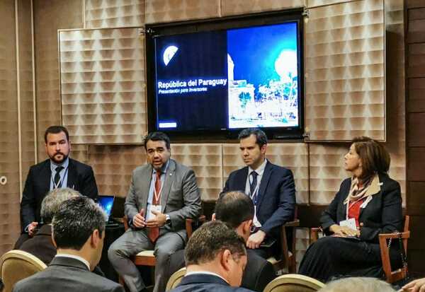 Itaú reúne al equipo económico de Paraguay con inversores internacionales en Washington DC - Revista PLUS