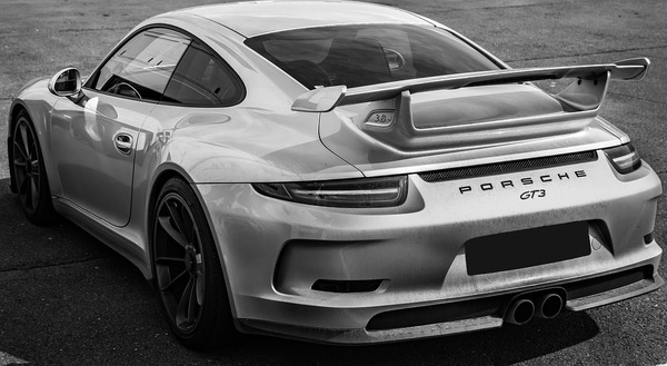 Porsche vende hasta septiembre 221.512 unidades, un 2% más - Revista PLUS