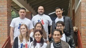 Alumnos de la UNA realizan capacitación de lengua francesa