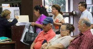 La Nación / Modificación de la ley de pensión para adultos mayores podría tener sanción ficta el jueves 20