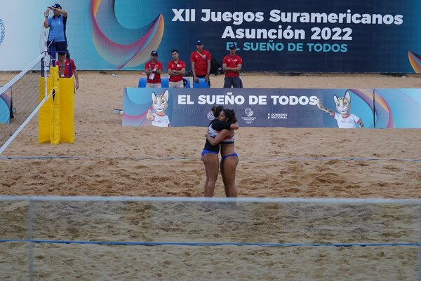 Paraguay se mete a la final de vóley de playa femenino y asegura más medallas