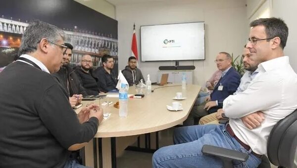 Empresa española interesada en hidrógeno visitó el PTI-PY - Economía - ABC Color