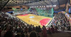 Crónica / [VIDEO] Hinchas, sin entradas, para la final de Futsal entre Paraguay y Argentina