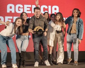 Tatakua 2022: Viento Sur, la agencia independiente del año  - Empresariales - ABC Color
