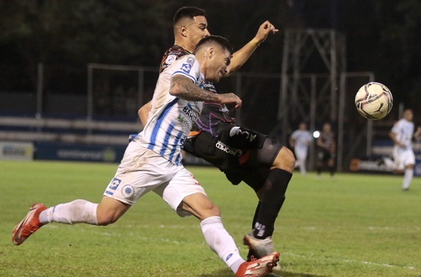 12 de Octubre y Guaireña igualan en Itauguá - Paraguaype.com