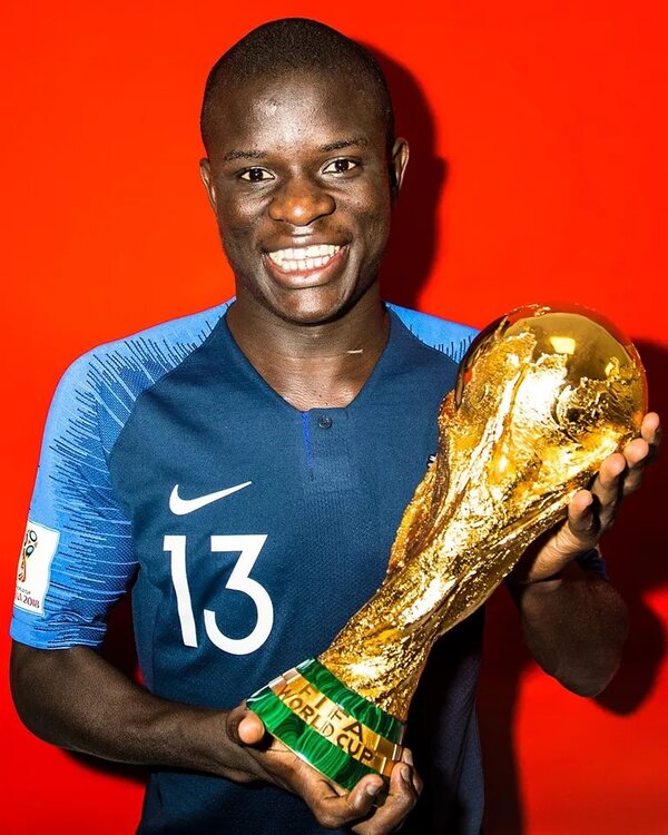Kanté queda fuera del Mundial de Qatar - Fútbol Internacional - ABC Color
