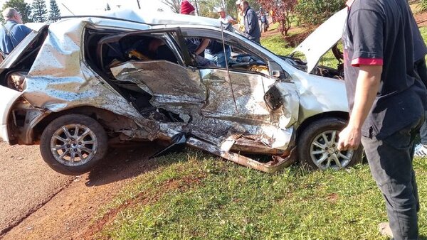 Una mujer muere en aparatoso accidente de tránsito en Itapúa