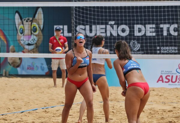 Paraguay logra una meritoria medalla de plata en vóley de playa femenino