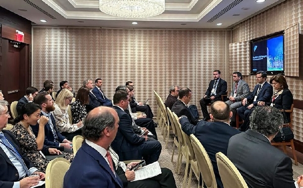 Conversan con inversores sobre situación actual del país y retos para el 2023 - .::Agencia IP::.