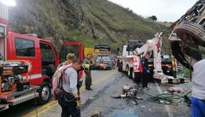 Diario HOY | Veinte muertos y 15 heridos deja accidente de autobús en suroeste de Colombia
