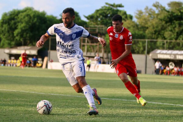 Diario HOY | General vs. Ameliano, cruce más que directo en Mallorquín