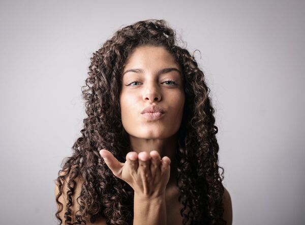Tinte vegetal: oscurecé tu cabello con romero