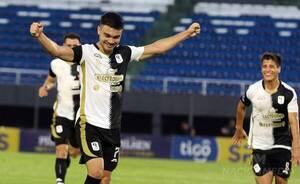 Crónica / Siete partidos después...¡Tacuary volvió a ganar! 3-0 a Resi