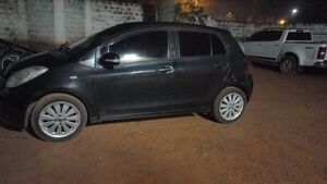 Detienen a presunto asaltante adolescente a bordo de un vehículo