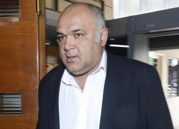 Piden prisión para exgobernador por chicanear proceso por presunta tragada - Política - ABC Color