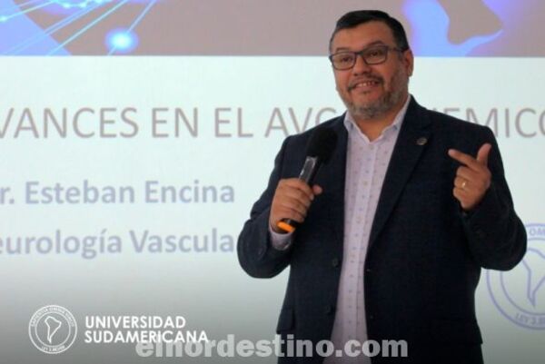 Jornada de actualización en el manejo de ACV agudo en el Salón Auditorio de la Universidad Sudamericana