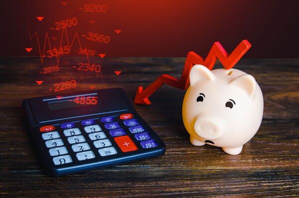 ¿Cómo los gobiernos combaten las recesiones? - MarketData