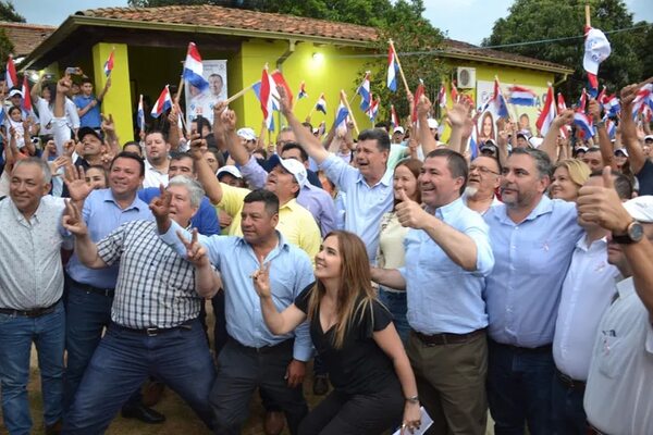 Caazapá sigue sin cama de UTI en funcionamiento, dijo Efraín Alegre en San Juan Nepomuceno - Política - ABC Color