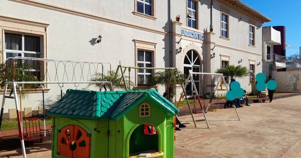 La Nación / Niño escapó ayer de Hogar Infantil de CDE y volvió hoy a su casa