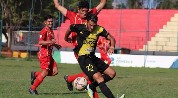 Recoleta estrena título con derrota