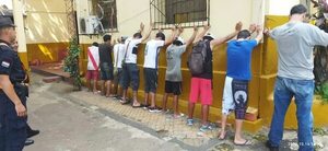 Superclásico: más de 50 demorados y tres detenidos en Central tras controles - Policiales - ABC Color