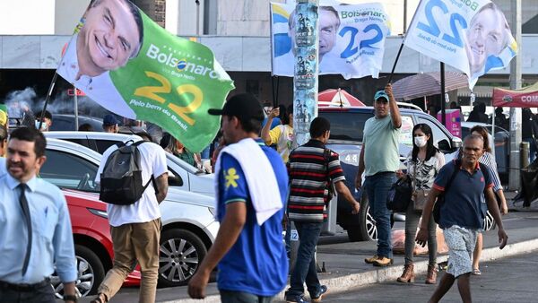 Se intensifican los ataques a semanas del balotaje en Brasil