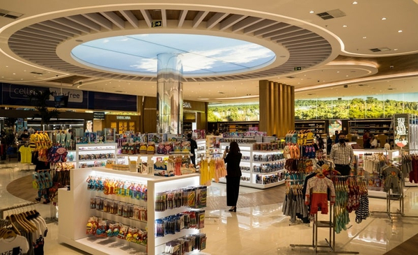 Cellshop de CDE habilita la segunda tienda franca en Foz de Yguazú - La Clave