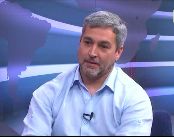 Llevar al Paraguay al grado de inversión, un desafío para la presidencia de Abdo Benítez - El Trueno
