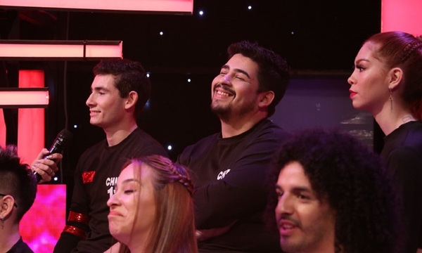 Continúa el conflicto entre cantantes | Telefuturo