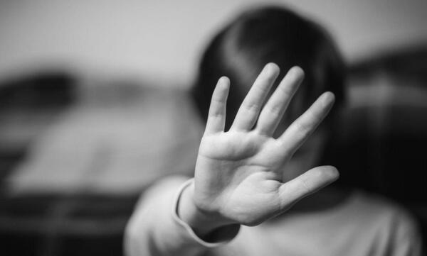 Caso Caaguazú: Defensora Pública entregó a una de las niñas abusadas a la hermana, quien sería proxeneta - Megacadena — Últimas Noticias de Paraguay
