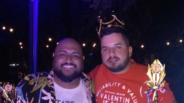 Salió "Rey del trago guasu" y festejó con un asadacho