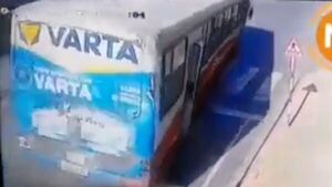 Ómnibus que perdió ruedas contaba con habilitación para circular 