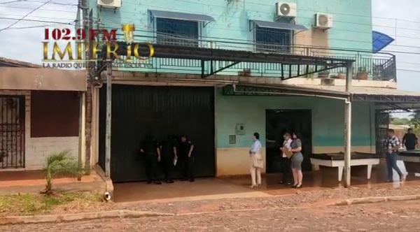 Allanan vivienda del barrio San Blas tras denuncia de envenenamiento de animales - Radio Imperio