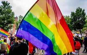 "Rusia analiza “prohibir la propaganda” LGBTI. – Prensa 5