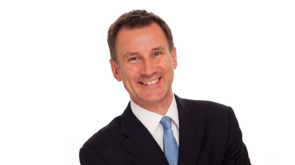 Jeremy Hunt, ministro británico de Economía avisa que tomará decisiones duras - Revista PLUS