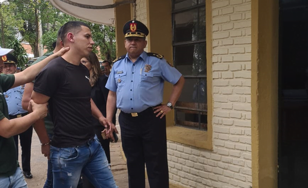 Policía recaptura a miembro del PCC fugado de la Agrupación Especializada - Noticiero Paraguay