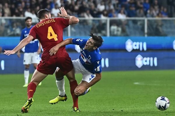 Pellegrini coloca al Roma en ‘Champions’ desde los once metros - Fútbol Internacional - ABC Color