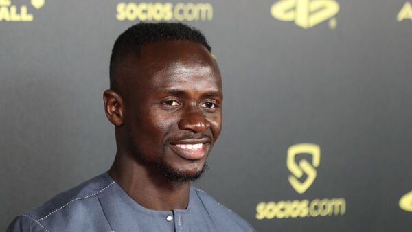 Sadio Mané, premio Sócrates por su compromiso social