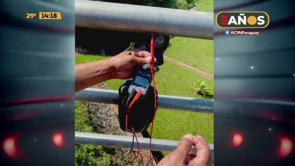 Baranda electrificada mató a un adolescente - C9N