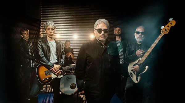 Estelares presenta “Encantan” junto a la banda mexicana Enjambre