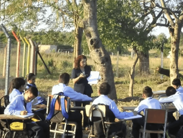 Inversión en educación necesita duplicarse para apuntar a la calidad, según MEC · Radio Monumental 1080 AM