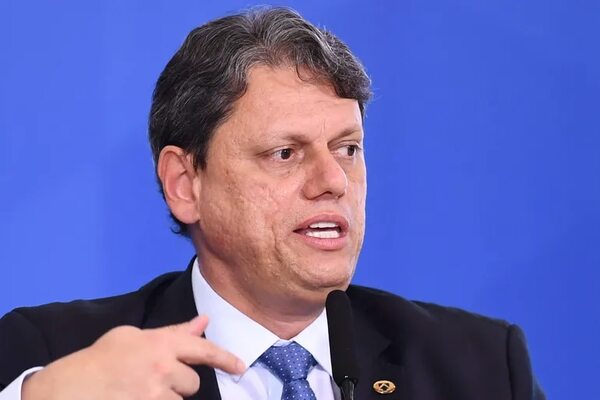 Candidato a gobernador en Brasil estuvo a metros de una balacera - Mundo - ABC Color